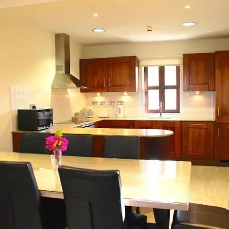 “the Ultimate Guide To Renting Your 5 Star Villa” Kallithea Kuklia
