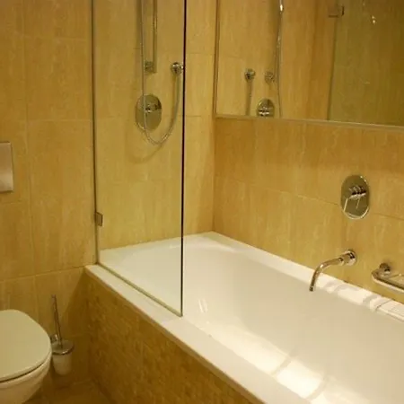 “the Ultimate Guide To Renting Your 5 Star Villa” Kallithea Βίλα *