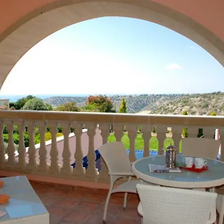 Willa “the Ultimate Guide To Renting Your 5 Star Villa” Kallithea